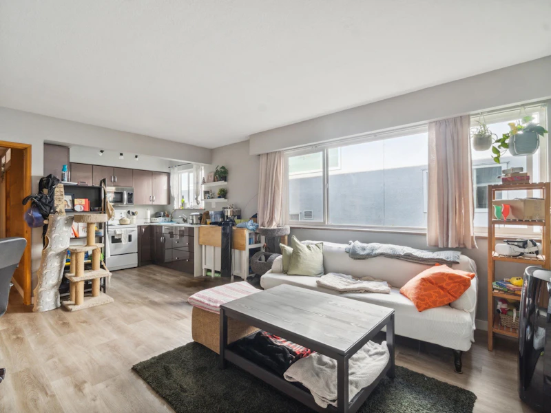 108 - 8622 Selkirk Street, Vancouver BC V6P 4J3