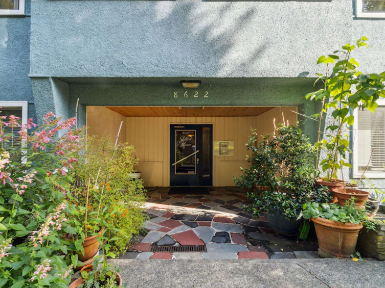 108-8622 Selkirk Street, Vancouver, BC, V6P 4J3 - 4