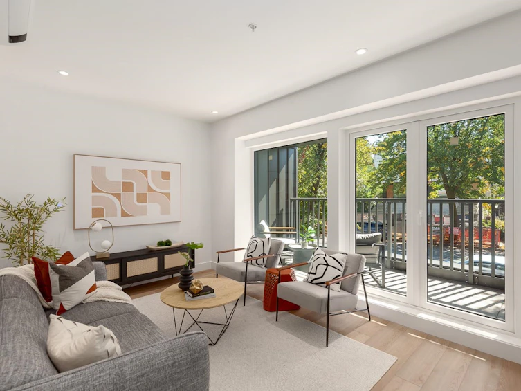 201-239 E 16th Avenue, Vancouver, BC, V5T 2T5 - 10