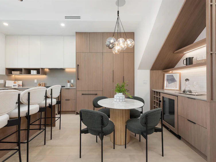 2-351 E 38th Avenue, Vancouver, BC, V5W 1H5 - 7