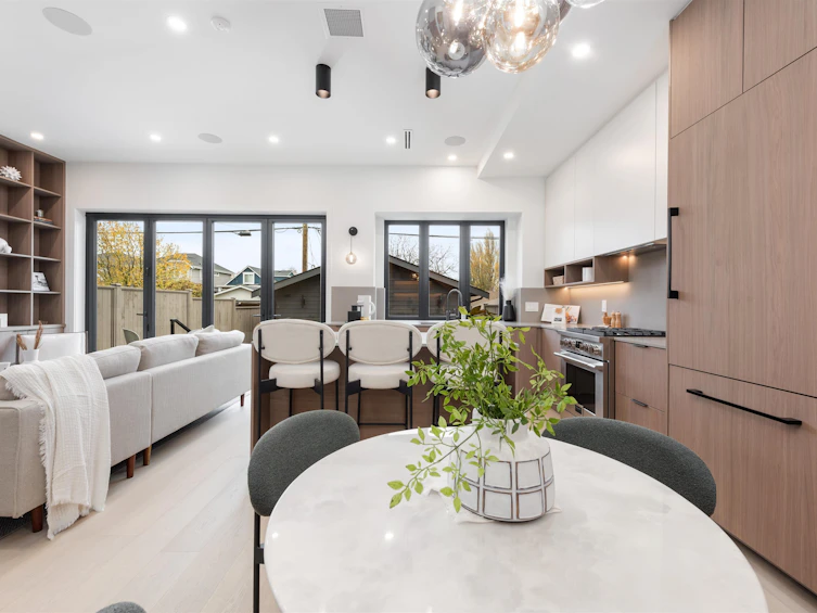 2-351 E 38th Avenue, Vancouver, BC, V5W 1H5 - 11