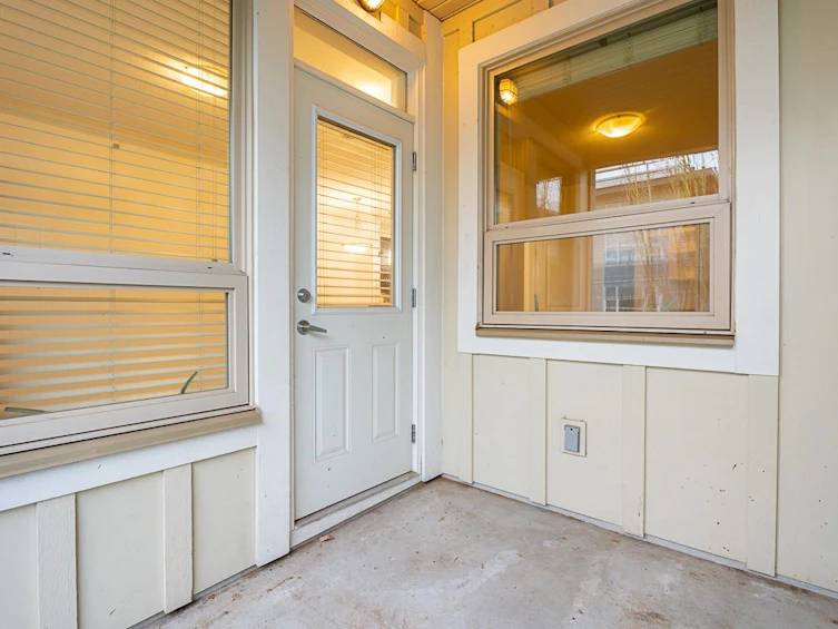 506-13897 Fraser Highway, Surrey, BC, V3T 0G8 - 20