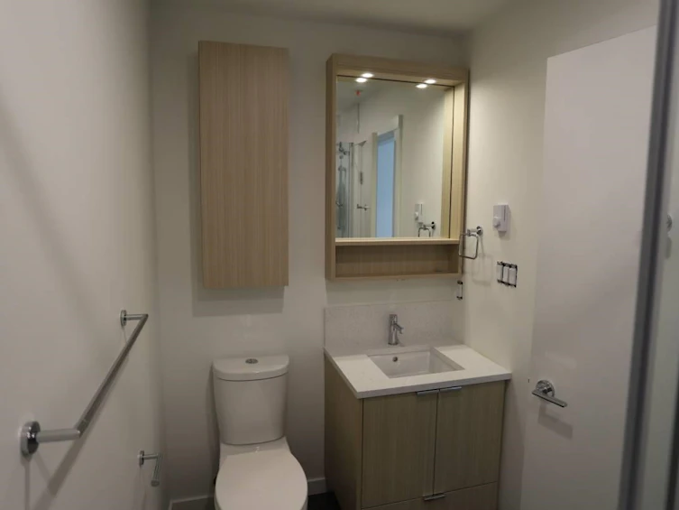 201,203-37762 Third Avenue, Squamish, BC, V8B 1C3 - 5