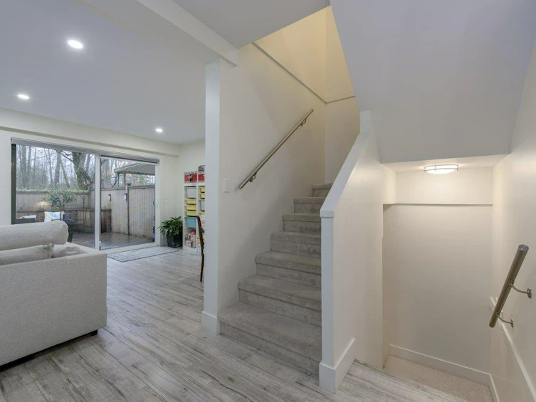 2957 Mira Place, Burnaby, BC, V3J 1B7 - 26