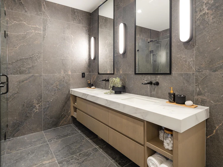 1403 Pipeline Place, Coquitlam, BC, V3E 0V4 - 24