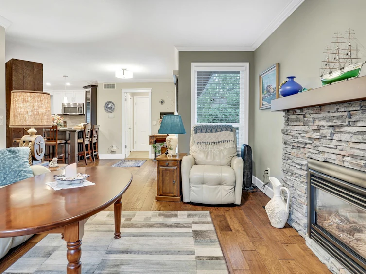 19-15137 24 Avenue, Surrey, BC, V4A 2H7 - 8