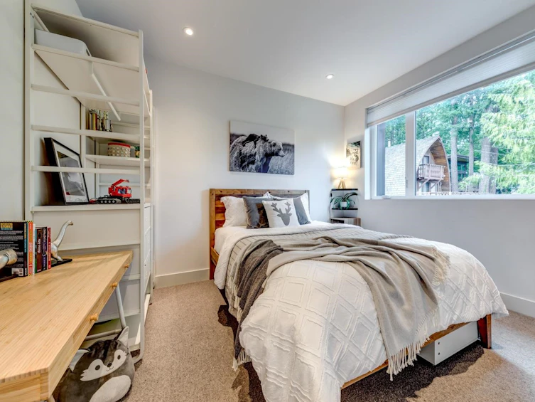8409 Matterhorn Drive, Whistler, BC, V8E 0G1 - 9