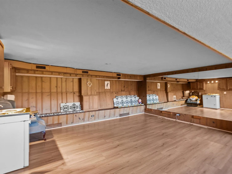 2516 Courtenay Street, Vancouver, BC, V6R 3X3 - 21