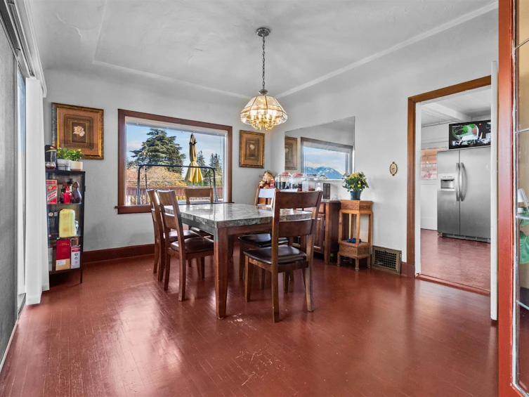 2516 Courtenay Street, Vancouver, BC, V6R 3X3 - 7