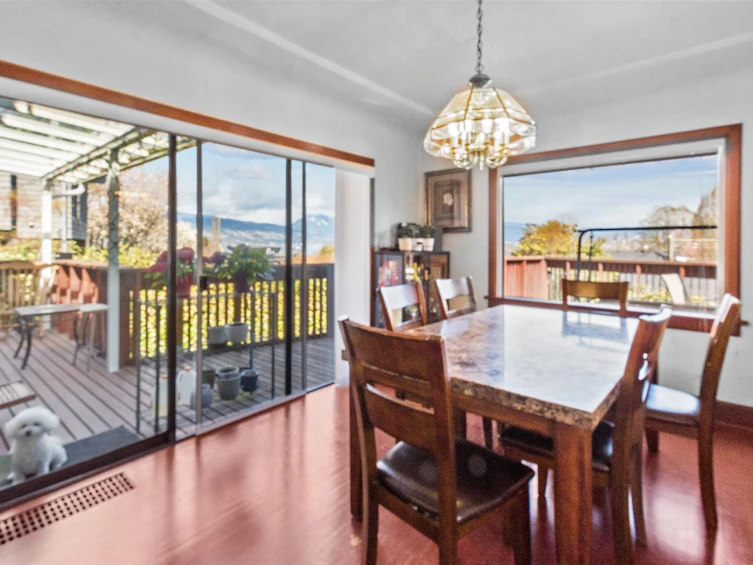 2516 Courtenay Street, Vancouver, BC, V6R 3X3 - 8
