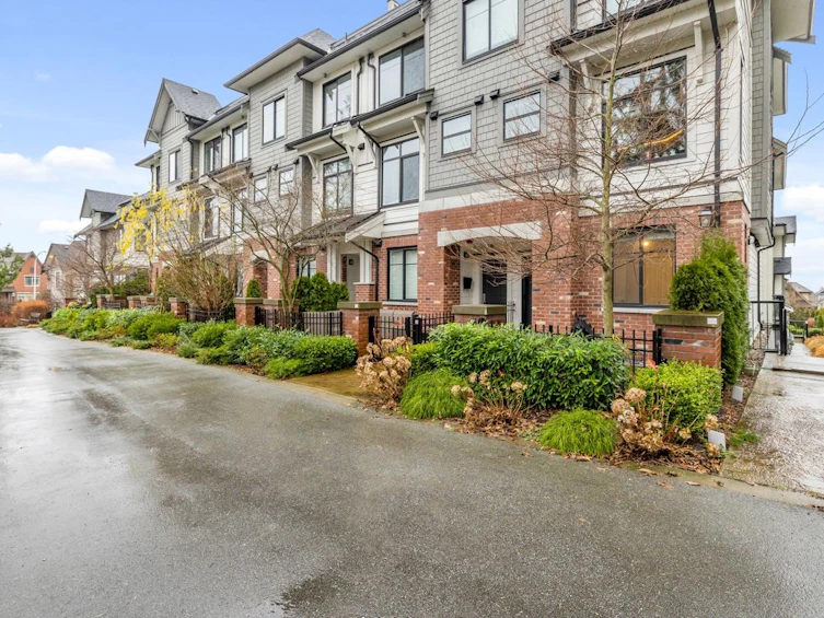 110-16528 24a Avenue, Surrey, BC, V3Z 0P4 - 2