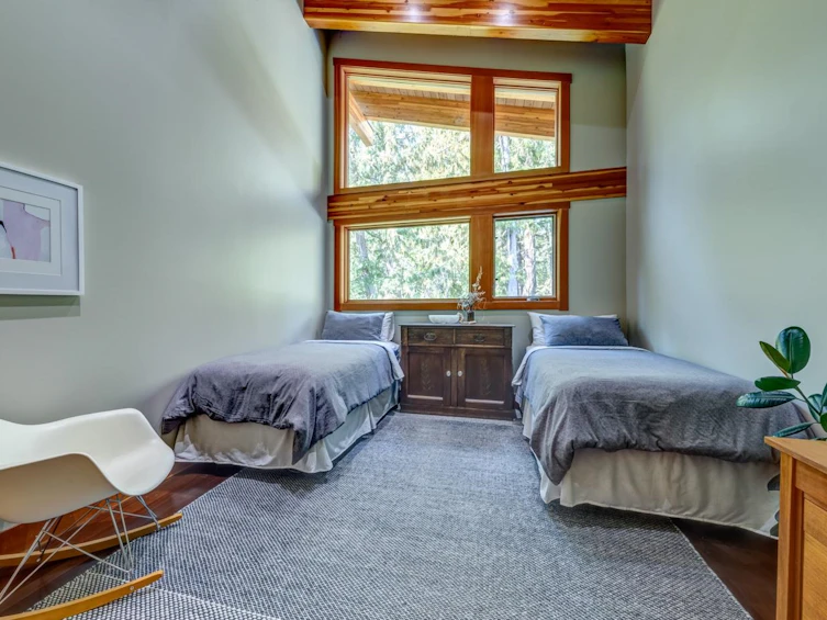 9557 Emerald Drive, Whistler, BC, V8E 0G5 - 14