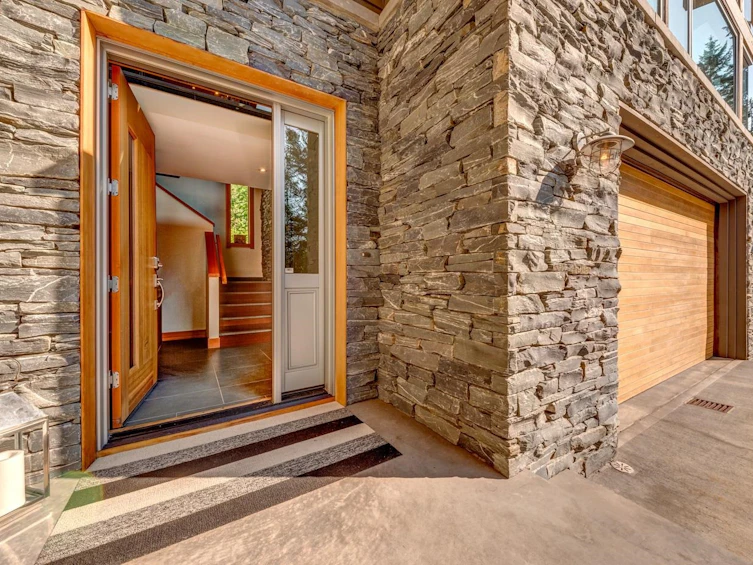 9557 Emerald Drive, Whistler, BC, V8E 0G5 - 25