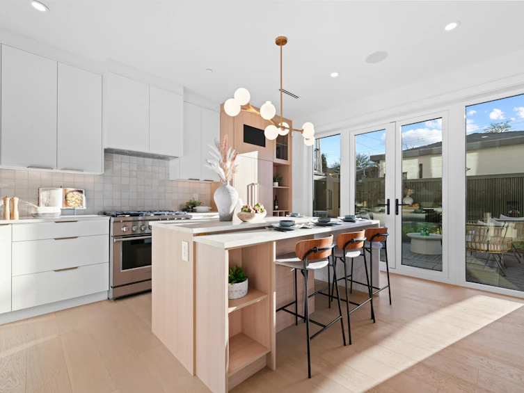 2-462 E 19th Avenue, Vancouver, BC, V5V 1J7 - 3