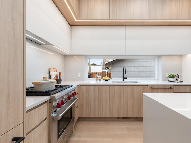 2-3151 W 10th Avenue, Vancouver, BC, V6K 2L1 - 4
