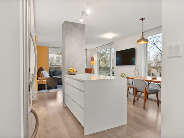 303-328 E 11 Avenue, Vancouver, BC, V5T 4W1 - 13