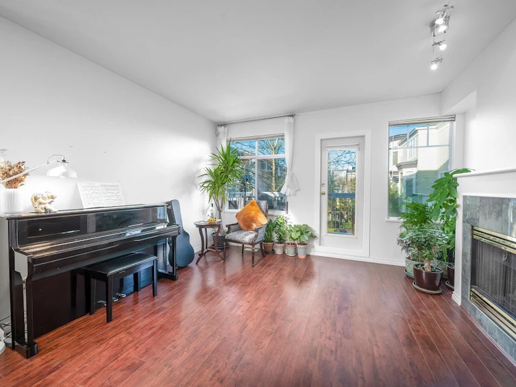24-6333 No. 1 Road, Richmond, BC, V7C 1T4 - 5