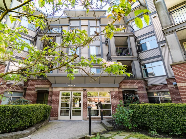 409-10455 University Drive, Surrey, BC, V3T 0A5 - 2