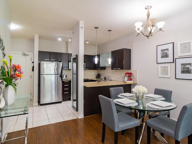 409-10455 University Drive, Surrey, BC, V3T 0A5 - 9