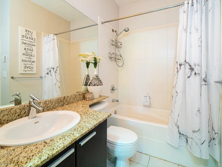 409-10455 University Drive, Surrey, BC, V3T 0A5 - 23