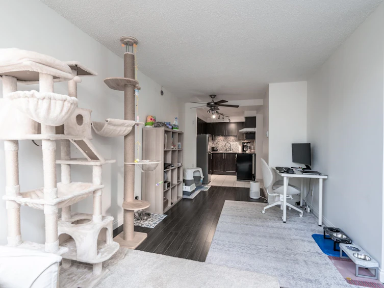 207-1270 Robson Street, Vancouver, BC, V6E 3Z6 - 11