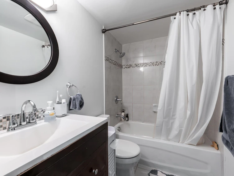 207-1270 Robson Street, Vancouver, BC, V6E 3Z6 - 21