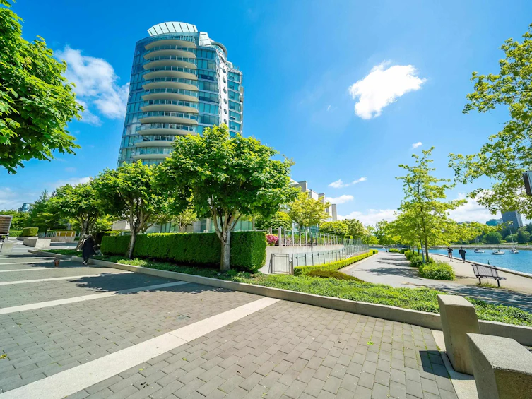 702-1560 Homer Mews, Vancouver, BC, V6Z 0A5 - 23