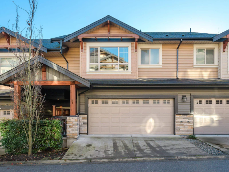 51 - 11305 240th Street, Maple Ridge BC V2W 1A3