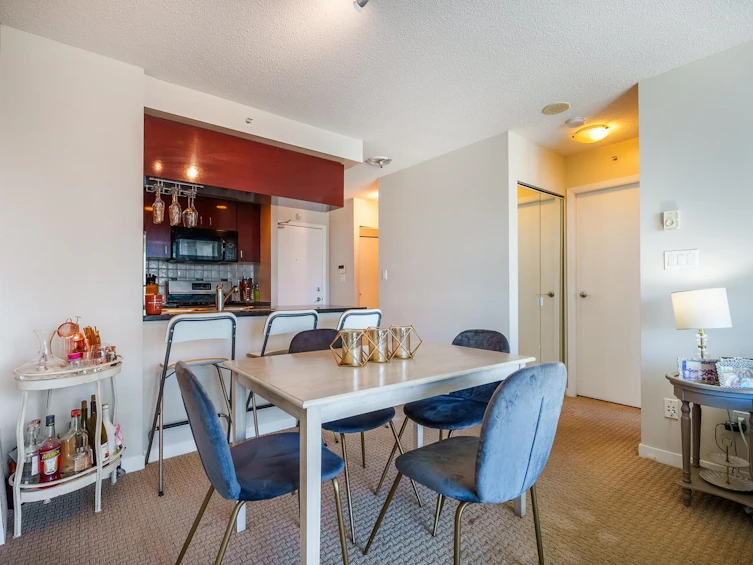 2102-1033 Marinaside Crescent, Vancouver, BC, V6Z 3A3 - 10