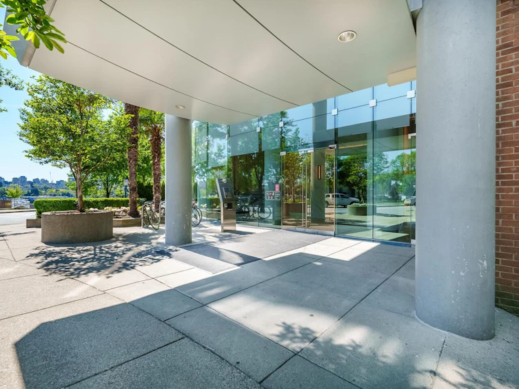 2102-1033 Marinaside Crescent, Vancouver, BC, V6Z 3A3 - 30