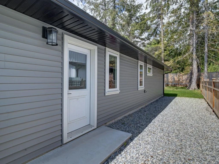 1084 Celia Crescent, Gibsons, BC, V0N 1V7 - 31