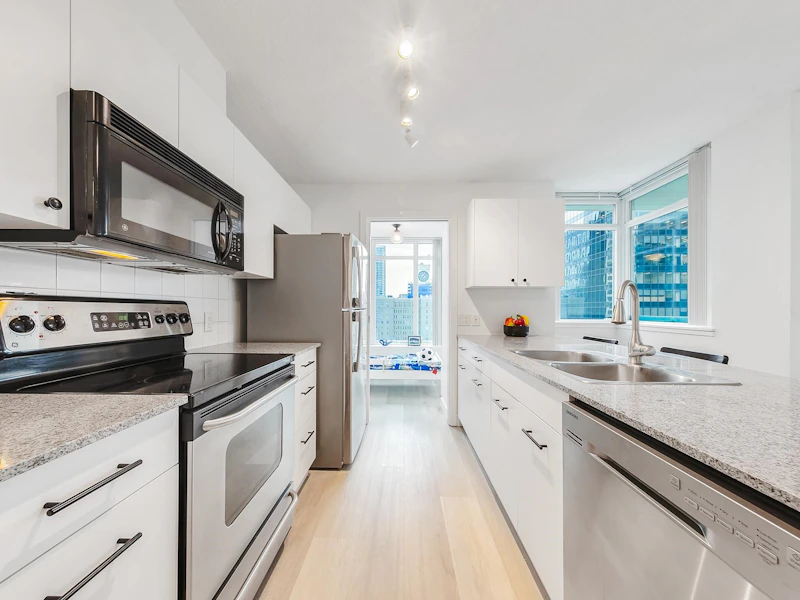1601 - 610 Granville Street, Vancouver BC V6C 3T3