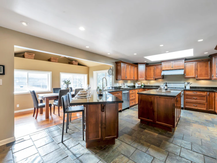 10996 Lawrie Crescent, Delta, BC, V4E 1G7 - 9