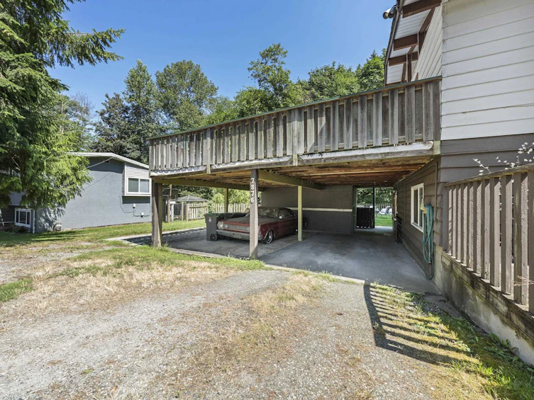7876 139a Street, Surrey, BC, V3W 5H5 - 6