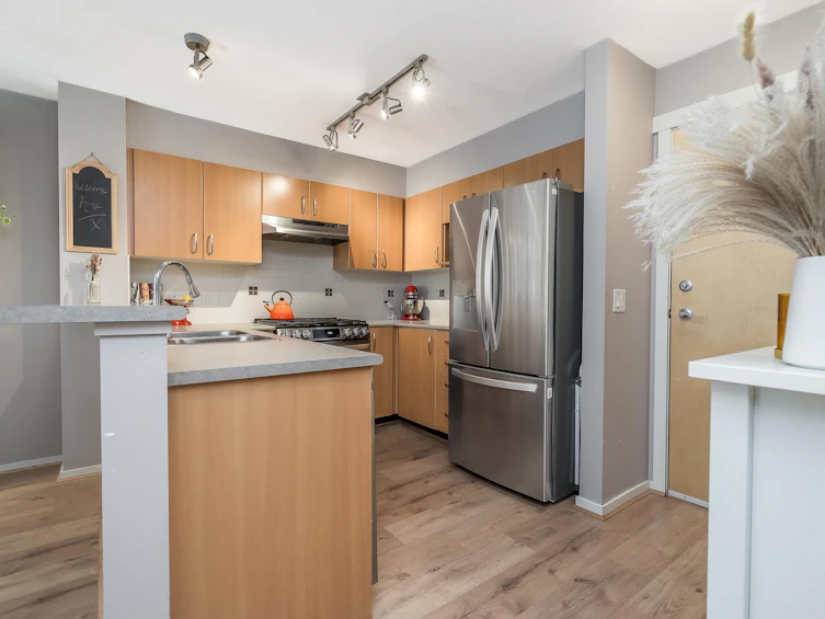 312-801 Klahanie Drive, Port Moody, BC, V3H 5K4 - 5