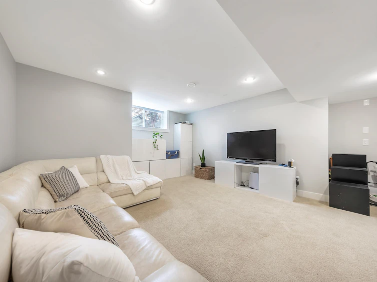 3373 Carmelo Avenue, Coquitlam, BC, V3B 7M9 - 25