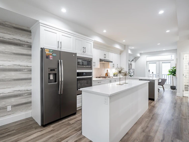 18-19239 70 Avenue, Surrey, BC, V3S 6S8 - 6