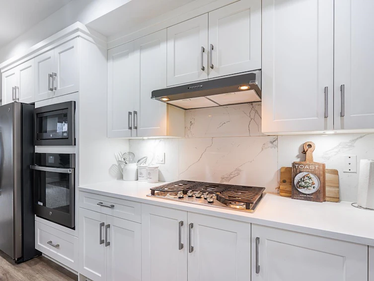18-19239 70 Avenue, Surrey, BC, V3S 6S8 - 8