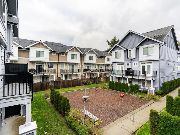 18-19239 70 Avenue, Surrey, BC, V3S 6S8 - 16
