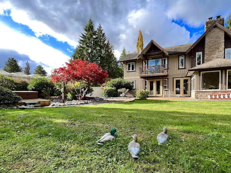 12366 240 Street, Maple Ridge, BC, V4R 1N3