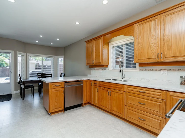 11720 Montego Street, Richmond, BC, V6X 1H4 - 6