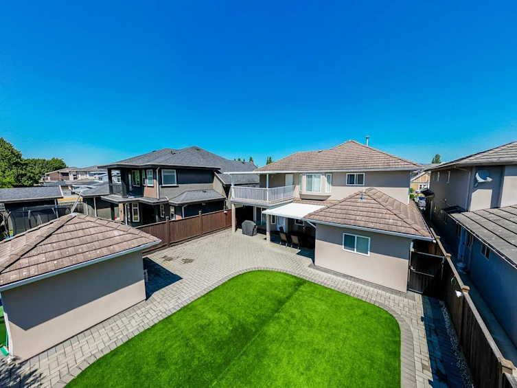 11720 Montego Street, Richmond, BC, V6X 1H4 - 33