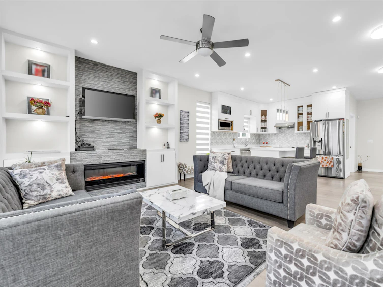 8069 124 Street, Surrey, BC, V3W 0X7