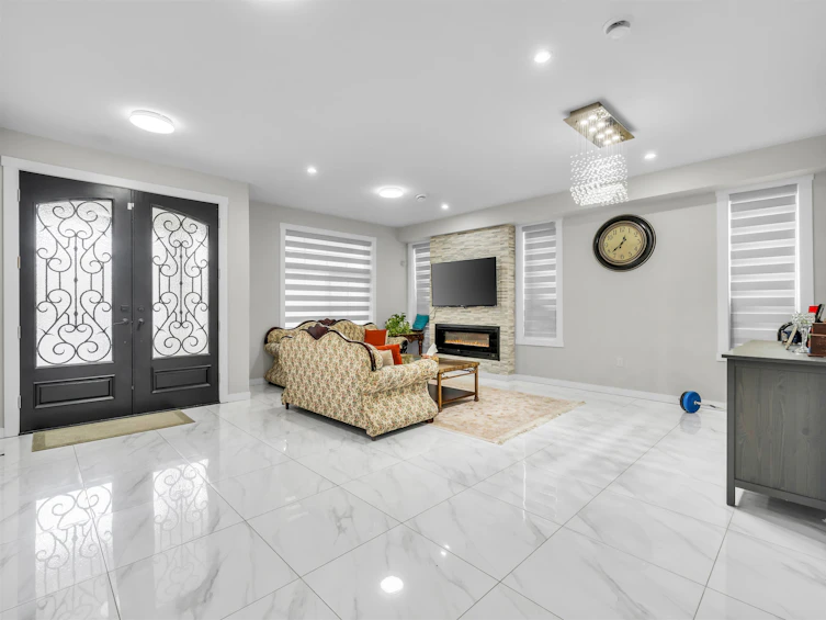8069 124 Street, Surrey, BC, V3W 0X7 - 25