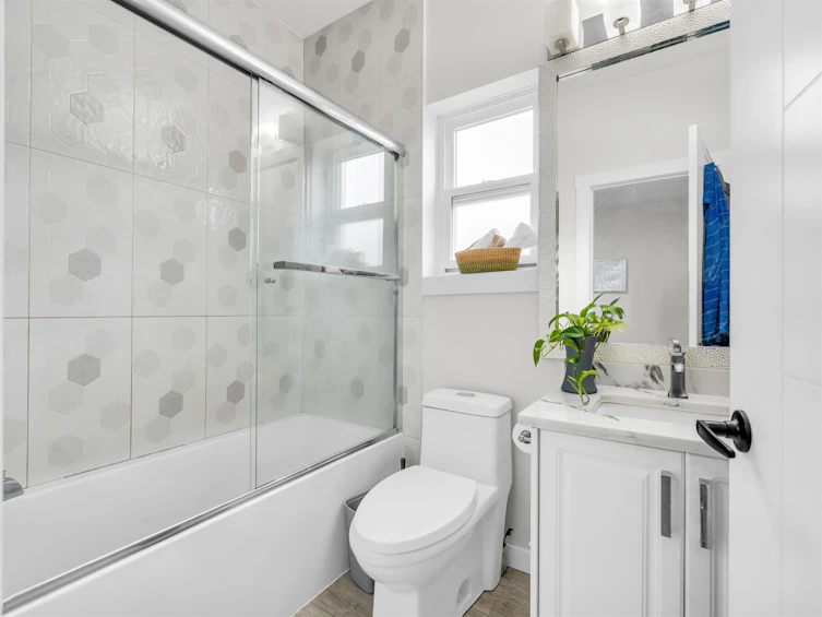 8069 124 Street, Surrey, BC, V3W 0X7 - 20