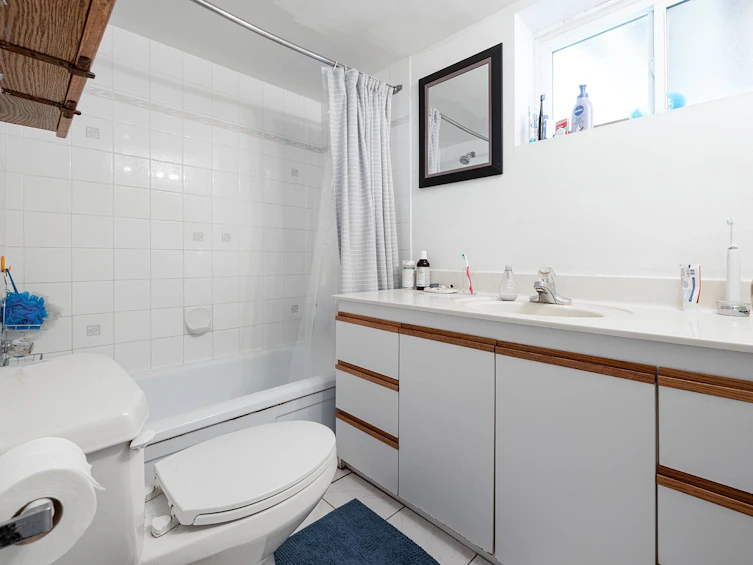 4378 Briarwood Crescent, Burnaby, BC, V5G 2M6 - 20