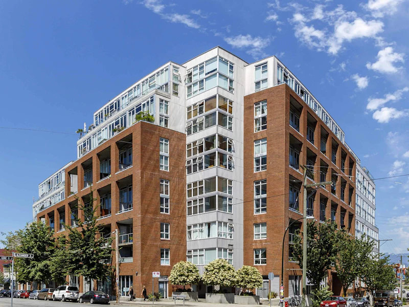 409 - 289 Alexander Street, Vancouver BC V6A 4H6