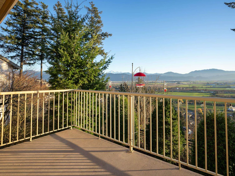 92-35287 Old Yale Road, Abbotsford, BC, V3G 8H5 - 35