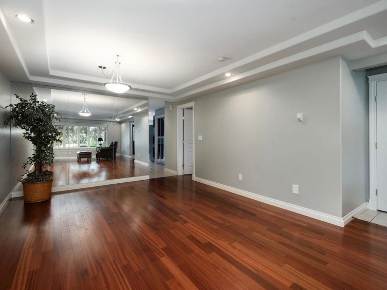 6890 Cedar Rose Court, Burnaby, BC, V5J 5J7 - 9