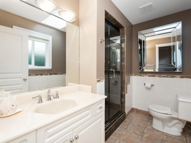 6890 Cedar Rose Court, Burnaby, BC, V5J 5J7 - 20